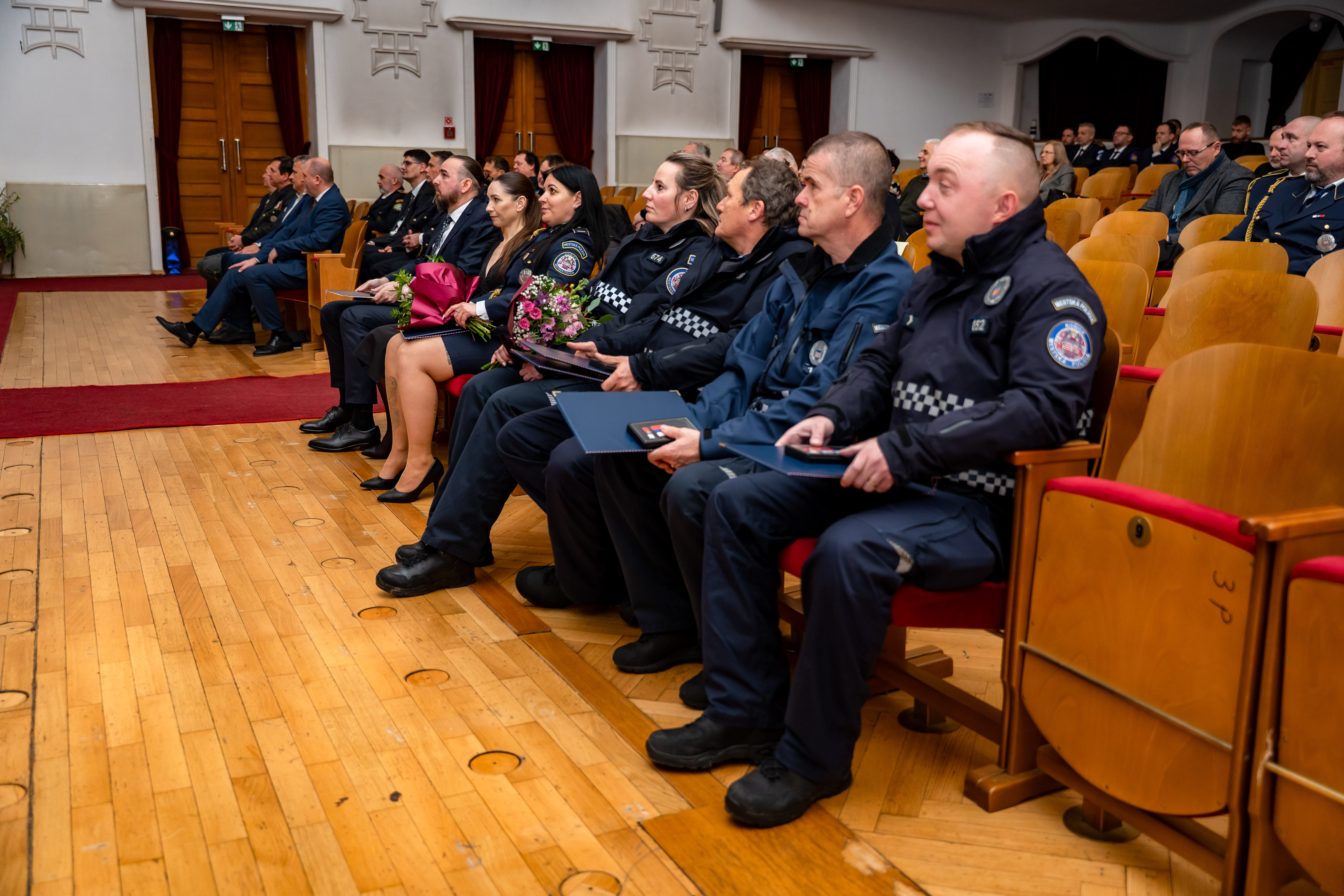 Slavnostny krst Encyklopedie obecnych a mestskych policii -66